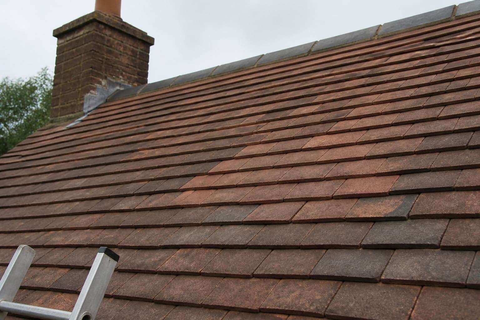 Example photograph of a tiled roof repair